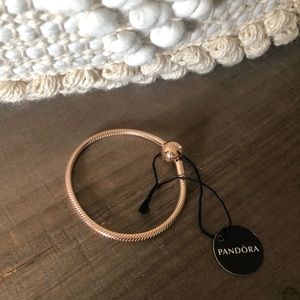 NWT rose gold pandora bracelet